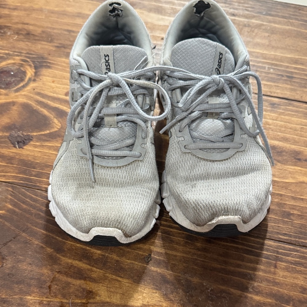 Asics Light Gray Running Shoes